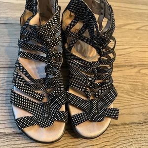 Jambu Memory Foam Black/White Polka Dots Leather Sandals Heel Zipper Closure 9M